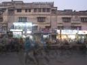 Chaotisch verkeer in Varanasi