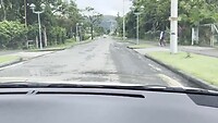 Een weg vol gaten in El Valle