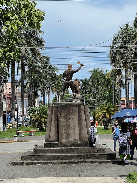 Colon 4