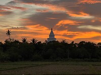 Tempel bij zonsondergang