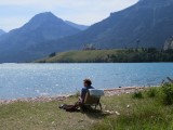Lekker in zon aan het Waterton Lake