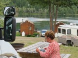 Er is Internet.......snel even contact maken!