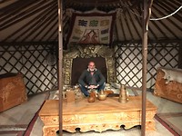In. Chinggis Khaan zijn Yurt
