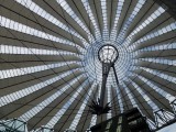 Dak van Sony Center