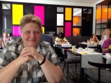 Aan het ontbijt in het hotel