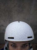 Met helm......