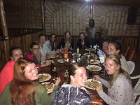 Eten bij de Tororo meiden
