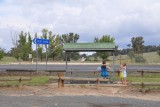 picknick langs the highway