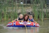Met Shannan en Eloise op de biscuit