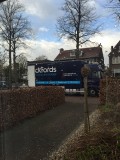 Daar komen de spullen