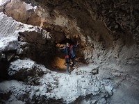 Valle de la luna grot