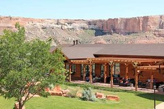 Bluff Desert Rose Inn