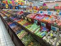 In de supermarkt: snoep scheppen!