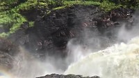 Formofossen (met regenboog)