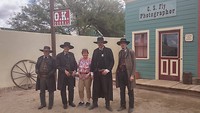 Samen met de gebroeders Earp en Doc Holliday