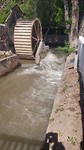 Een oude watermolen, deed overigens geen dienst meer.