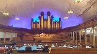 Het enorme orgel van het Tabernacle, er werd binnen een orgalrecital gegeven.