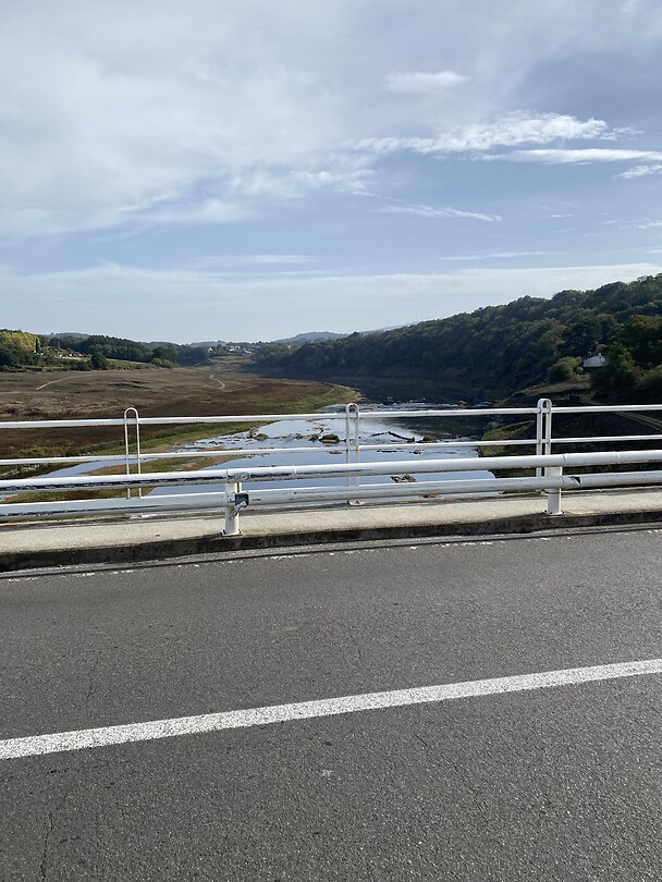 E8643FB9-D362-4250-BF7D-15E4C59B4DE0