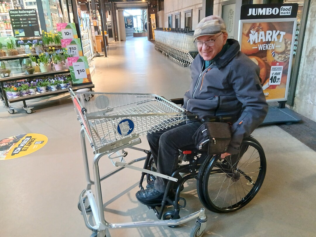 9753