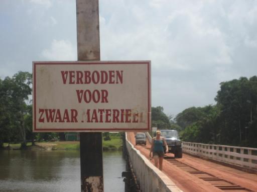 Brug waar we over heen moesten