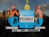 Caf 'e. In Muiden