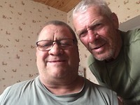 floris v tot Parijs , heel spontaan  kom binnen eten en drinken