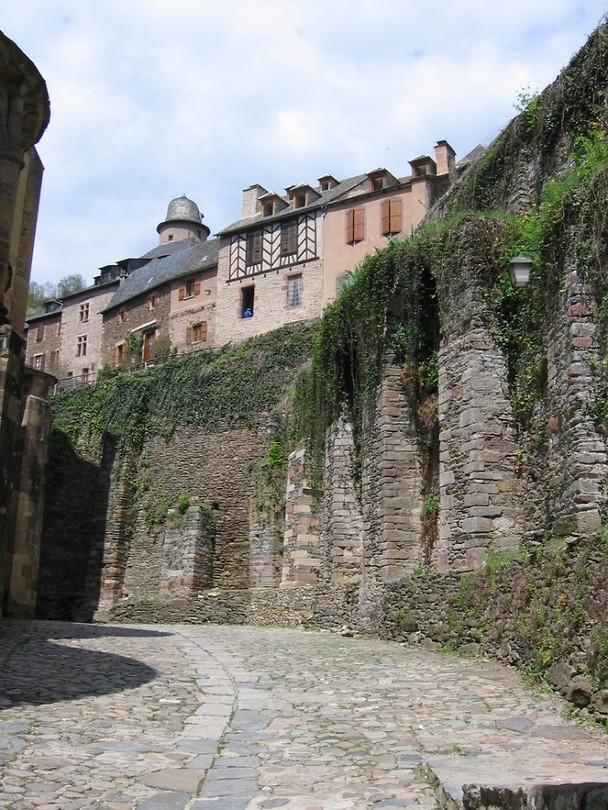 Conques