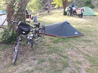 Ruime standplaats, niet in de tent.