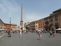 Het Piazza Navona zoner verkeer.