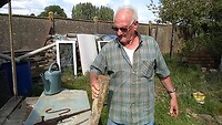 Gilles vertelt welke WO I- wapens hij vond op zijn veld en in zijn tuin
