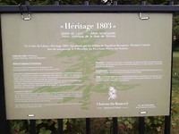 Grote monumentale Libanonceder in een tuin in St Vallery s Somme