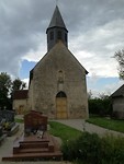Kerkje in Neuville  pres Sees