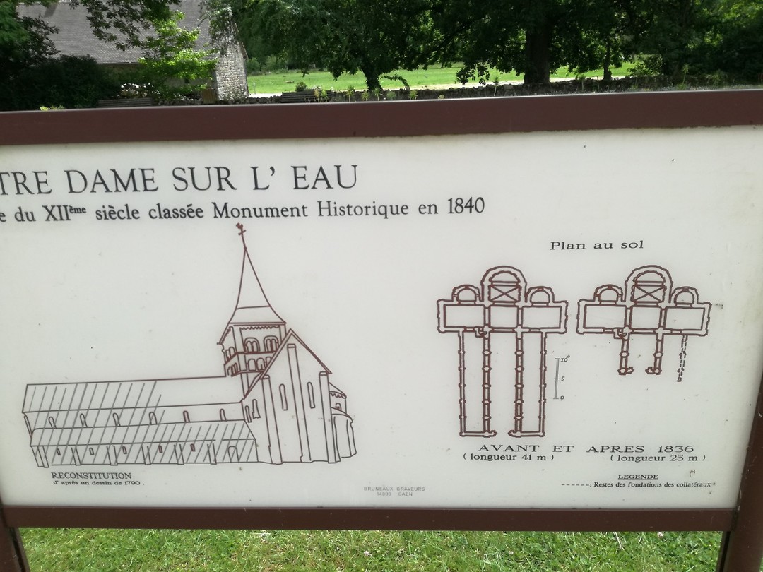 Notre dame  sur l eau