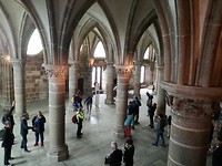 In de gewelven van Mont St Michel