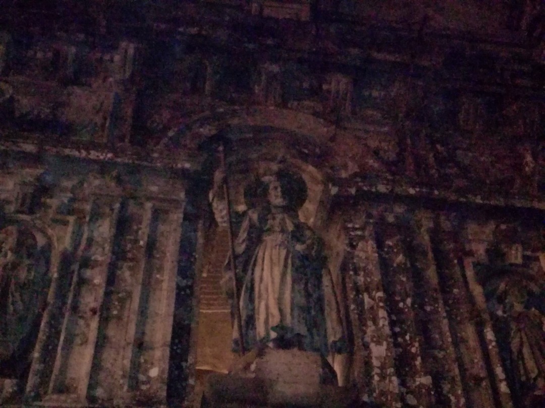 St Jacobs beeld a d zijkant v d kathedraal