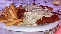 de heerlijke snizel a la creme (champigonsaus)