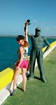high five'n Fidel