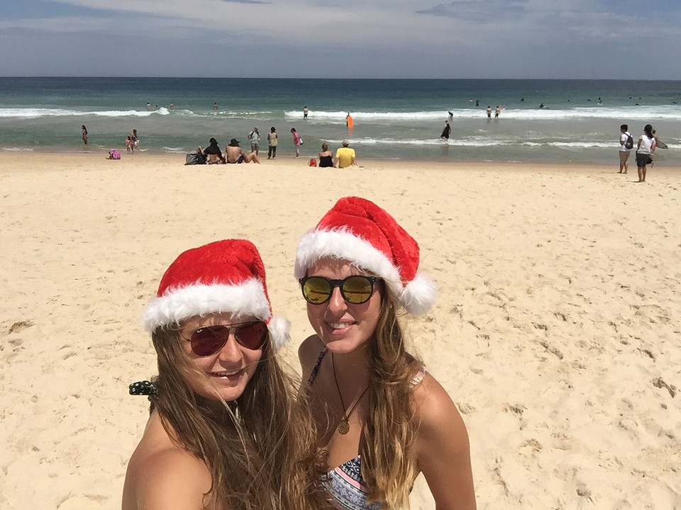 Bondi Beach met kerstmuts