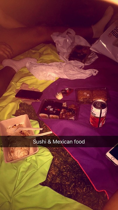 Eten in het park met Vanessa & Anais, Valentijnsdag