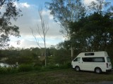 Onverwacht mooie free camping onderweg naar Noosa