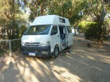 Ze springen bijna de camper in