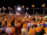 Massale steun oranje in Varanasi