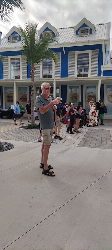 Hans in Nassau