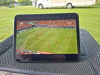 Ook op de camping wordt voetbal gekeken 🧡⚽️