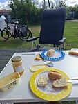 Vanochtend heerlijk in het zonnetje ontbijt ☀️