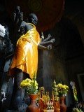 Statue