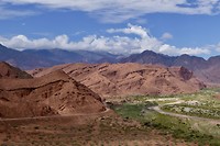 Ruta 68: Mirador tres cruces