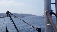Metde ferry gingen we van Java naar Bali..