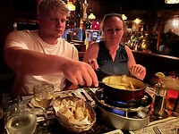 Voorgerecht: kaasfondue @GrizzlyHouse