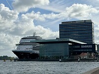 We liggen achter t Muziekgebouw